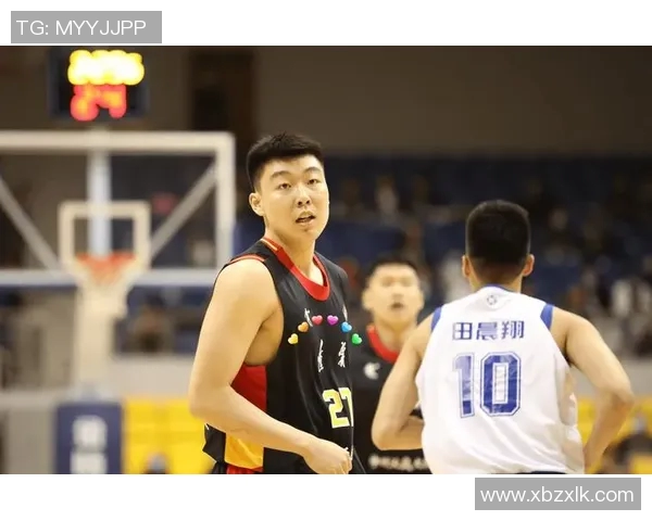 周秀英专访：从排球新星到传奇教练的辉煌历程回顾